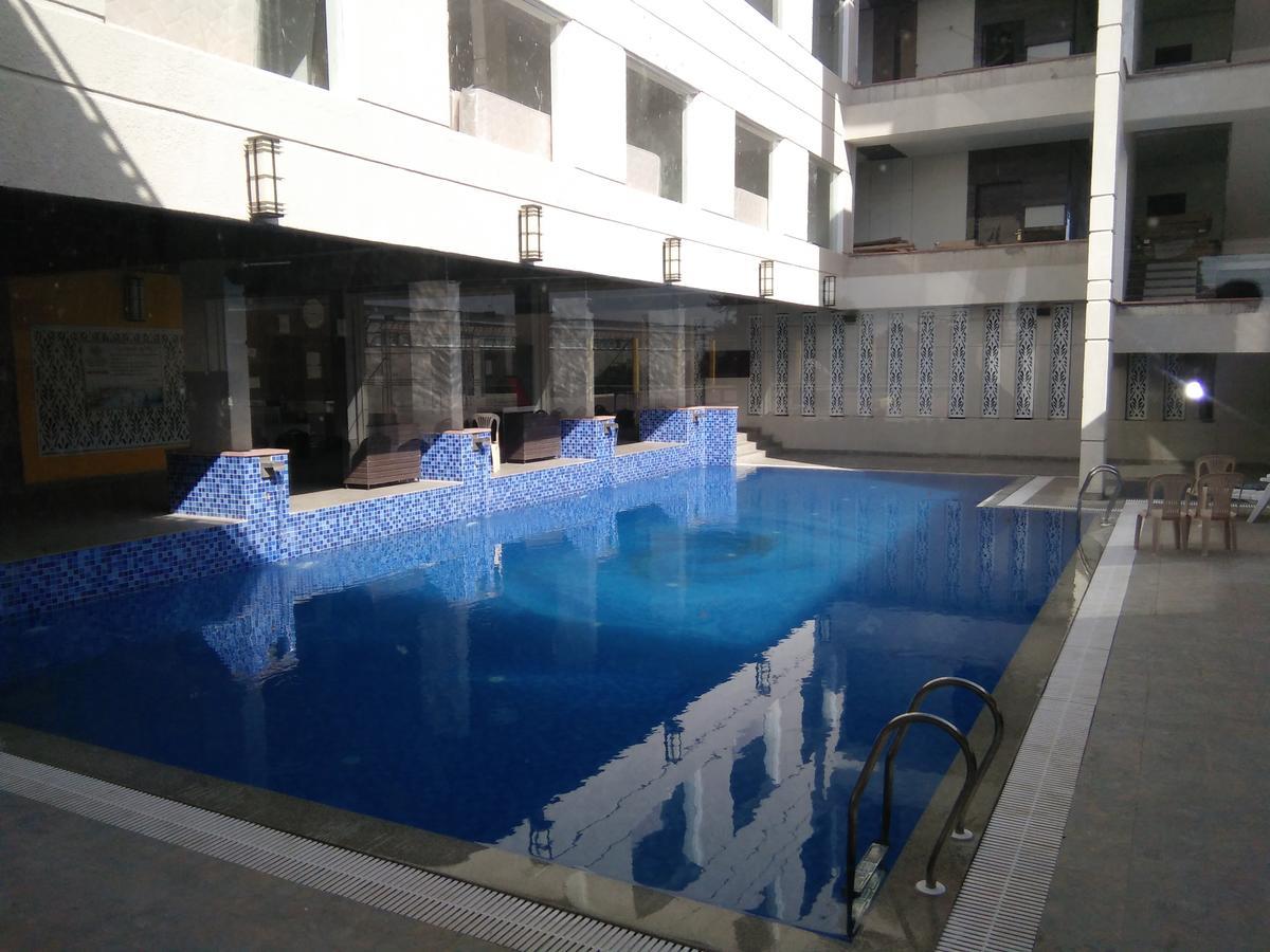 Silver Estate Resort Tikamgarh Exterior foto